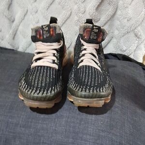 Nike Kids Black and Light Pink VaporMax Knit Sneakers